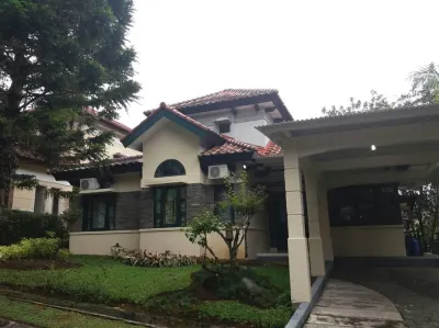 Villa Kota Bunga Matahari Hotels in Pacet