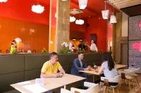 ibis Styles Dunarea Galati - พร้อมอาหารเช้า