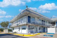 Motel 6 Fort Worth, TX - East Hotels in Fort Worth