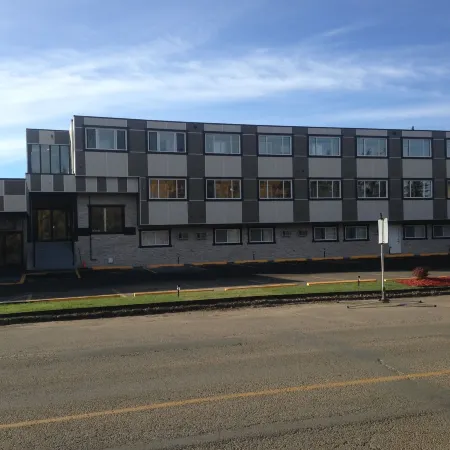Days Inn by Wyndham Sylvan Lake