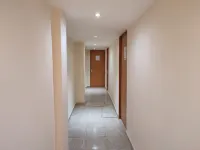 阿什利洛馬拉爾加飯店