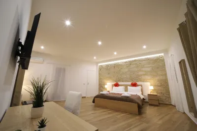 Boscò Suites Sorelle Missionarie Della Misericordia 주변 호텔
