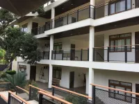 The Funny Lion - Coron Hotels in Coron