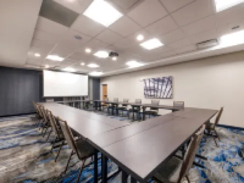 Fairfield Inn & Suites Charlotte Belmont Hotels in Gaston County