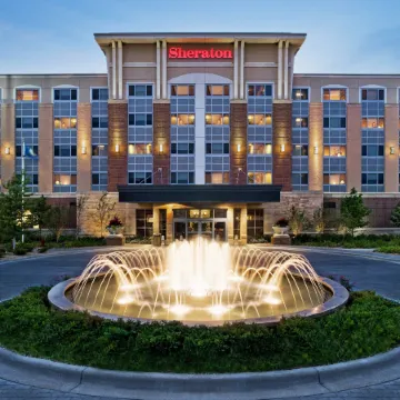 Sheraton St. Paul Woodbury Hotel