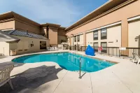 Hampton Inn Caryville-I-75/Cove Lake State Park Hotels in Campbell County