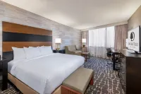 DoubleTree by Hilton Denver-Aurora