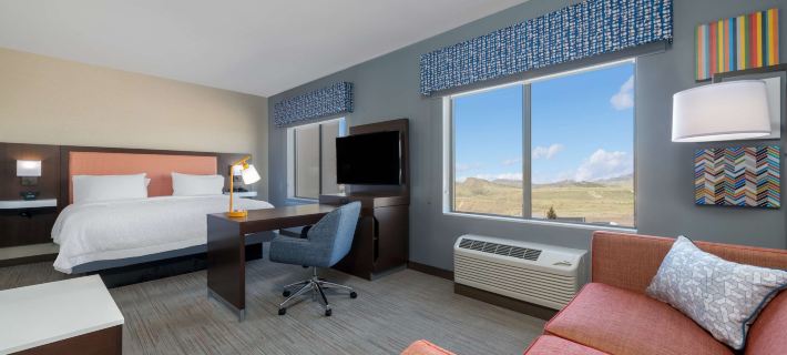 Hampton Inn & Suites by Hilton Cody Отели в г. Парк