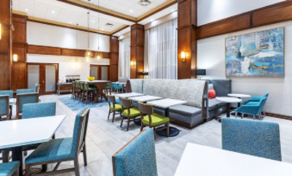 Hampton Inn & Suites Houston Heights I-10