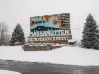 New! Hot Tub • Fire Pit • Slopes Hotels in Massanutten