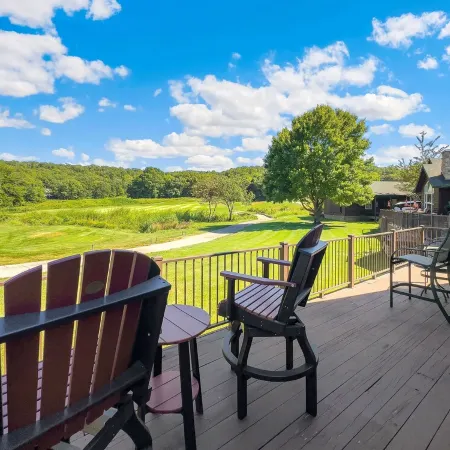Cozy Cottage Inside the Premier Old Kinderhook Golf Resort
