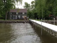 Cozy Lake Winnebago Cottage: Shallow Sandy Shore, Close to Eaa & Packers Games