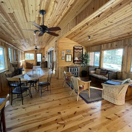 Rustic Family Mountain Top Cabin! 360 degree “million dollar” Black Hills views!