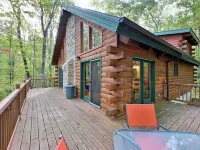 Muskie Ridge- beautiful and rustic 3 bedroom cabin near the Chippewa Flowage. Hotels in Hunter