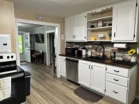 Farmhouse 2 minutes from The New River in Piney Creek, NC