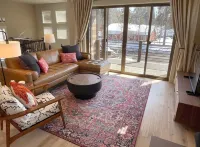 Walk to Beach/Town - Bright, New Modern Getaway