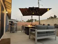 The Beachsides Bliss, BBQ, Arcade, Game Room, Fire Pit Patio, 5 Miles to Beaches