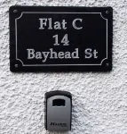 Bayhead Flat 14C- at the heart of Stornoway Hotels in Stornoway