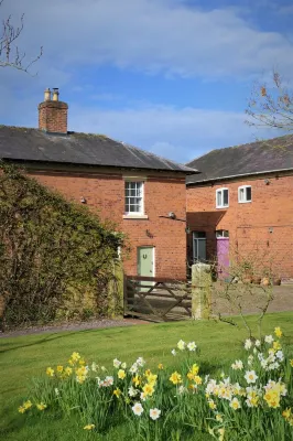 The Old Gun Room Hotels in Ellesmere