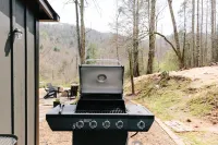 CAPER CABIN at Black Rock Mountain Clayton, GA- A Hiker's Haven