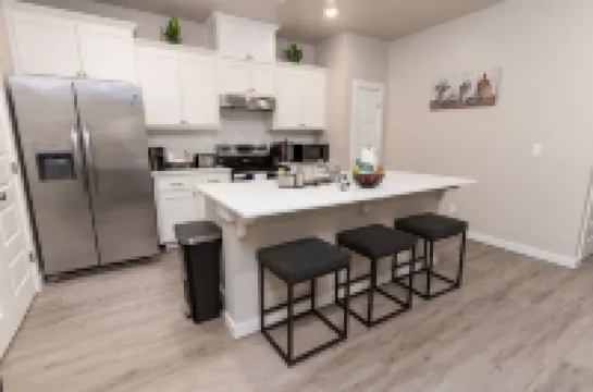 Edmond Oasis: Luxury Retreat w/ Massage Chair and Infinity Game Table