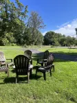 Looking for a getaway? This is the perfect cottage for you.  Pet friendly!