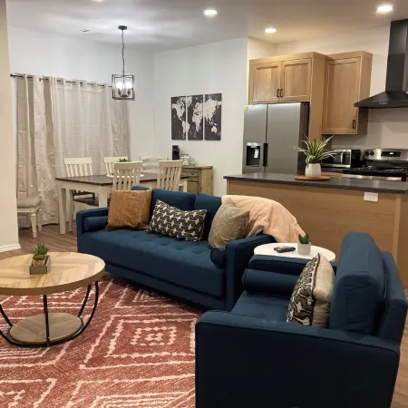 Coco’s Corner - Brand New 3 BD 2 BR Duplex near Palo Duro Canyon State Park