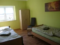 Vacation home Am Wolfspfad with wildlife observation, unique nature, near Waldbad