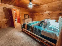 Rustic Oak Cabin - dogs welcome - Hocking hills