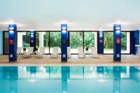 DoubleTree by Hilton Luxembourg - Pools