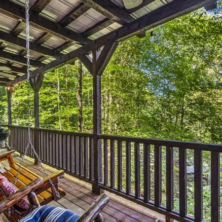 Spring Retreat! Hot Tub, Theater, XBox, Kid Room