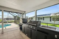 Palmasis Oasis - A Picturesque Luxury waterfront Getaway