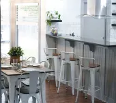 The Yellow Door- Close to I-40, Garage, B-ball Court, Fire-pit and Grill