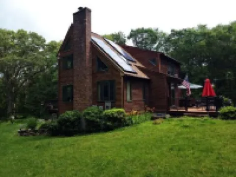 Unique Private 4 Acre Retreat-  Beaches, Mystic, Wineries, Casino and Waterpark! ノース・ストーニントンのホテル