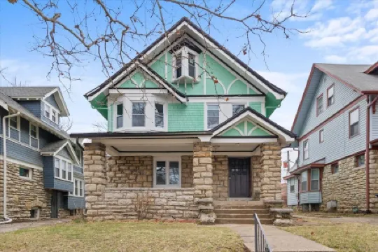 Updated 6Br, near dwntwn, Chiefs stadium, and KC’s Best