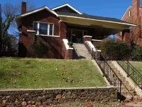 Beautiful Updated Historic 3BD/2BTH Home