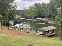 Waterfront 5-Bedroom Cabin on Lake Martin