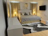 Luxury Cozy House with Heated Pool Hotels near Lester Floyd Reinecker II East Transportation Center