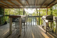 Piney Woods A-Frame on Lake D’Arbonne Hotels in Union Parish