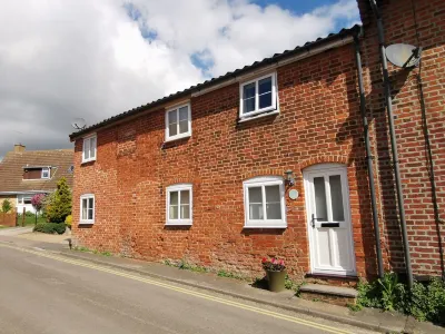 Cosy cottage in Framlingham town - 25min to coast Hotels near Leiston Abbey
