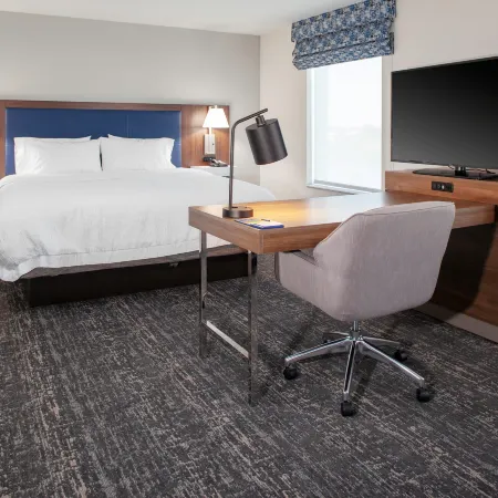 Hampton Inn & Suites Chicago Burr Ridge