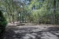 7Br City Retreat  Smart TVs, BBQ & Near Belhaven Hotels in Jackson