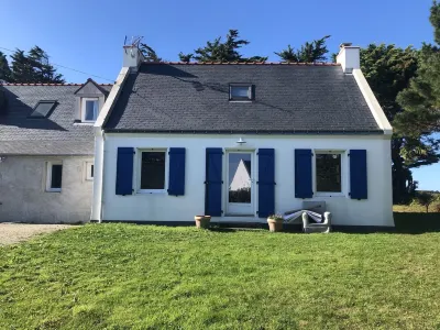 Belle Ile: Fully Renovated House Near Palace - Sea view - beach at 50m