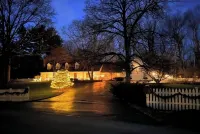 Fox Knoll 1-Beautiful Setting! Indy 500! Grand Park, Concerts, LRG private room-