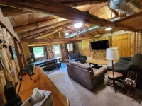 Rustic Cabin Hyde-A-Way