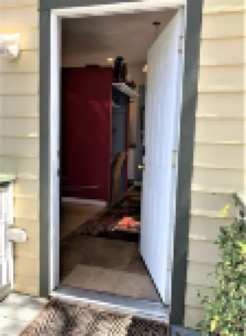 Downtown Hideaway, studio accommodations, in the heart of the Historic District