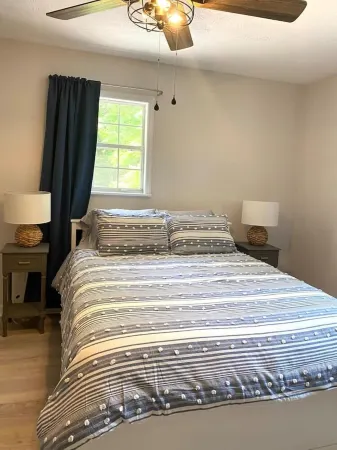 Anchors Away-Enjoy our 3bedroom/3bath home on the lake!