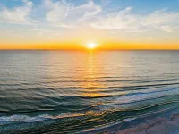 Sunny & Comfy ~ Steps to Siesta Key Beach ~ Pool! - 3 estrellas