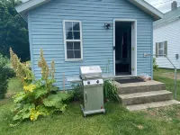 Sled Shed! Hotels in Luce County