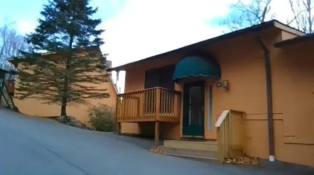 Cedar Village Condo A5, Beech Mountain, NC